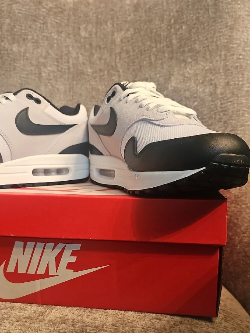 Nike Men’s Air Max 1 ESS